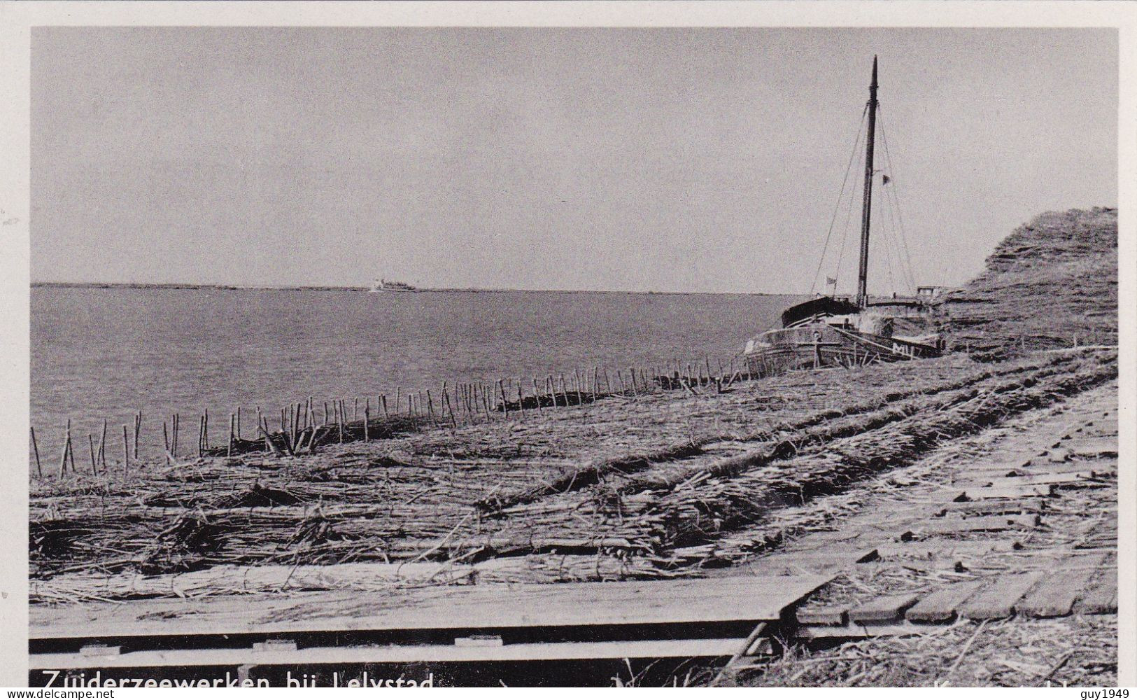 ZUIDERWERKEN BIJ LELYSTAD (kraagstukken) - Lelystad