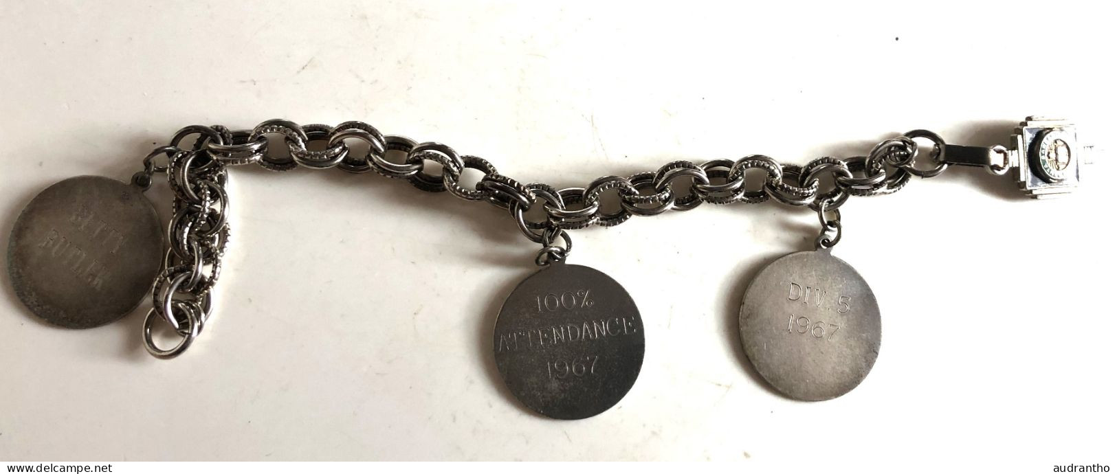 Rare Bracelet BETTY BUTLER 1967- SANTA BARBARA HIGH SCHOOL -BEST LOSER Etats-unis - Bracelets