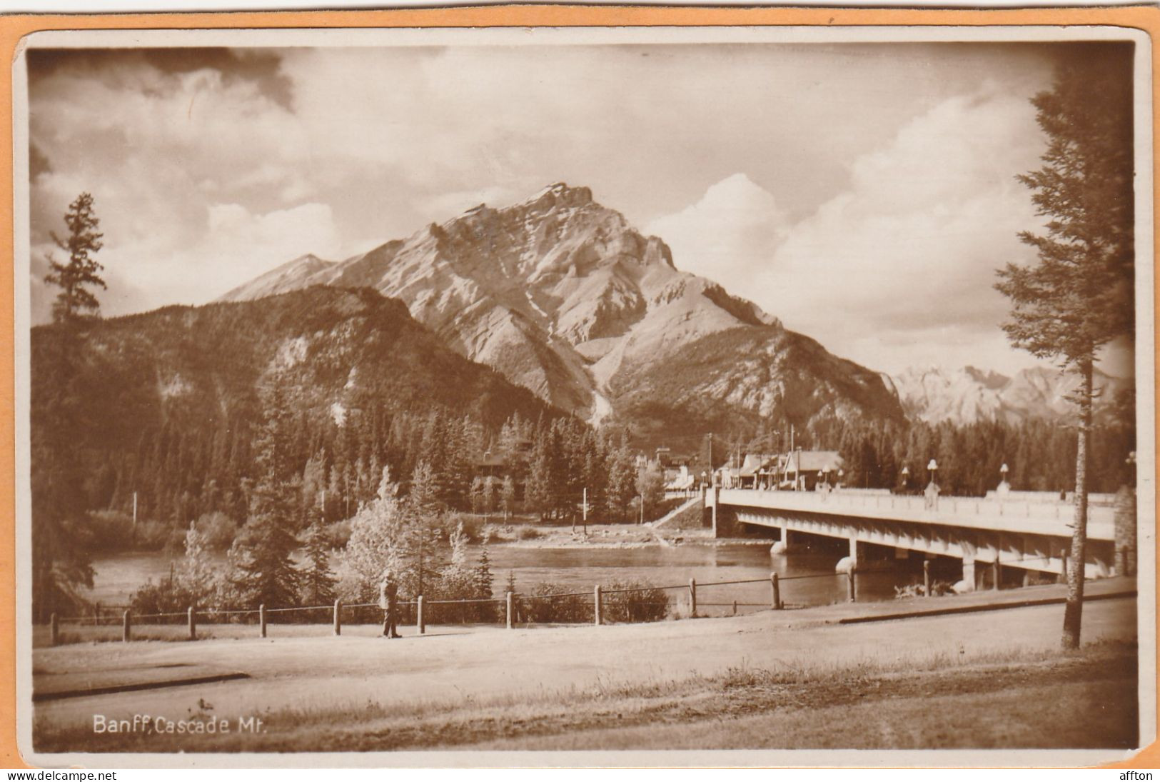 Banff Alberta Canada Old Postcard - Banff