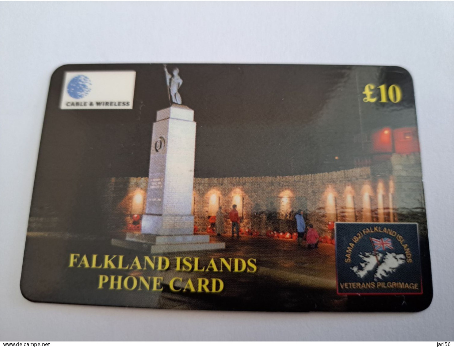 FALKLAND ISLANDS / 10 POUNDS/  LIBERATION MONUMENT AT NIGHT  / PREPAID   **15359** - Falklandeilanden