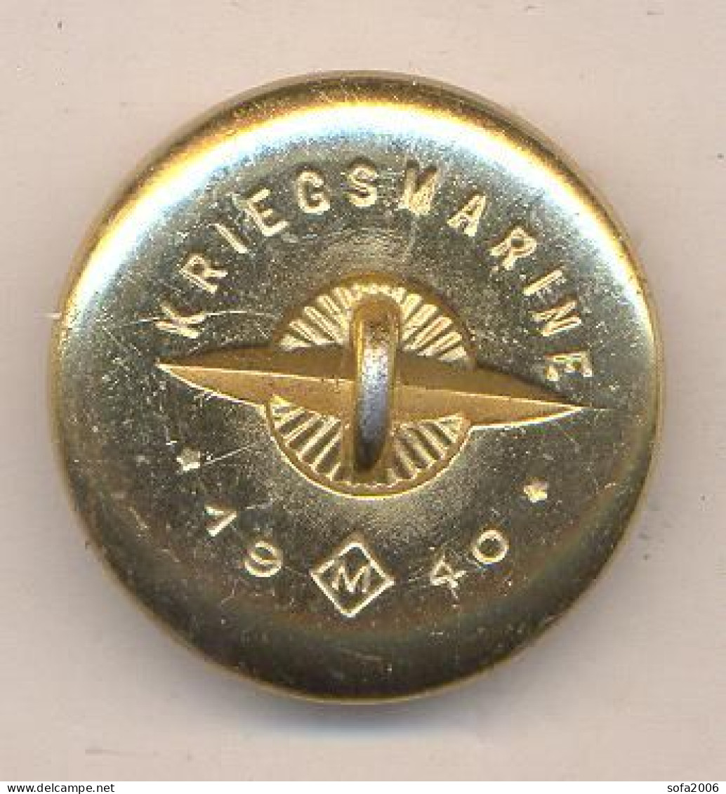 Germany .Reich.Naval Button With Kriegsmarine Mark 1940. Diameter 25 Mm.Perfect! - Buttons