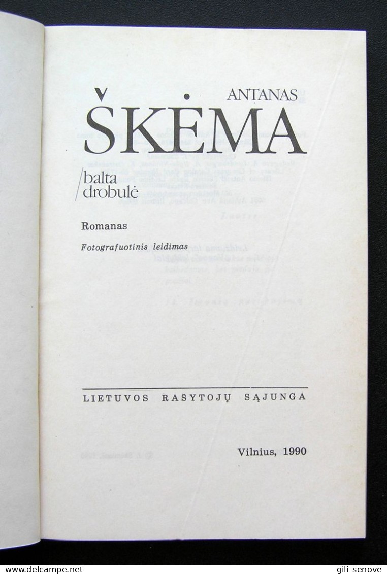 Lithuanian Book / Balta Drobulė Škėma 1990 - Cultura