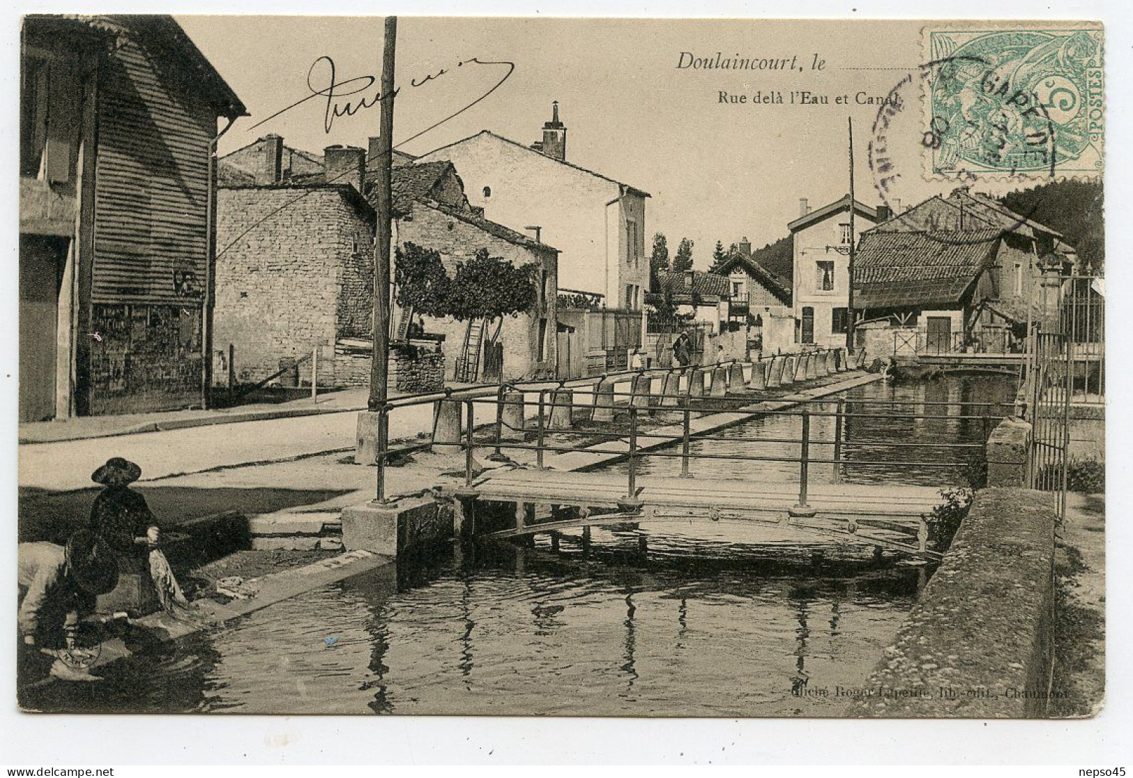 Doulaincourt (52)  Rue.l'eau Et Canal Deux Lavandières.carte Animée - Doulaincourt