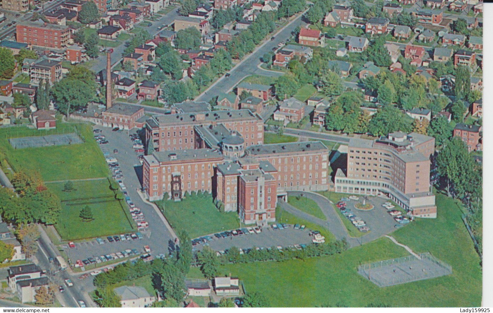 Hôpital St Vincent De Paul, Pavillon Des Infirmières Sherbrooke Québec. Vue Aérienne Quartier, Tourelle Aerial View 2 Sc - Sherbrooke