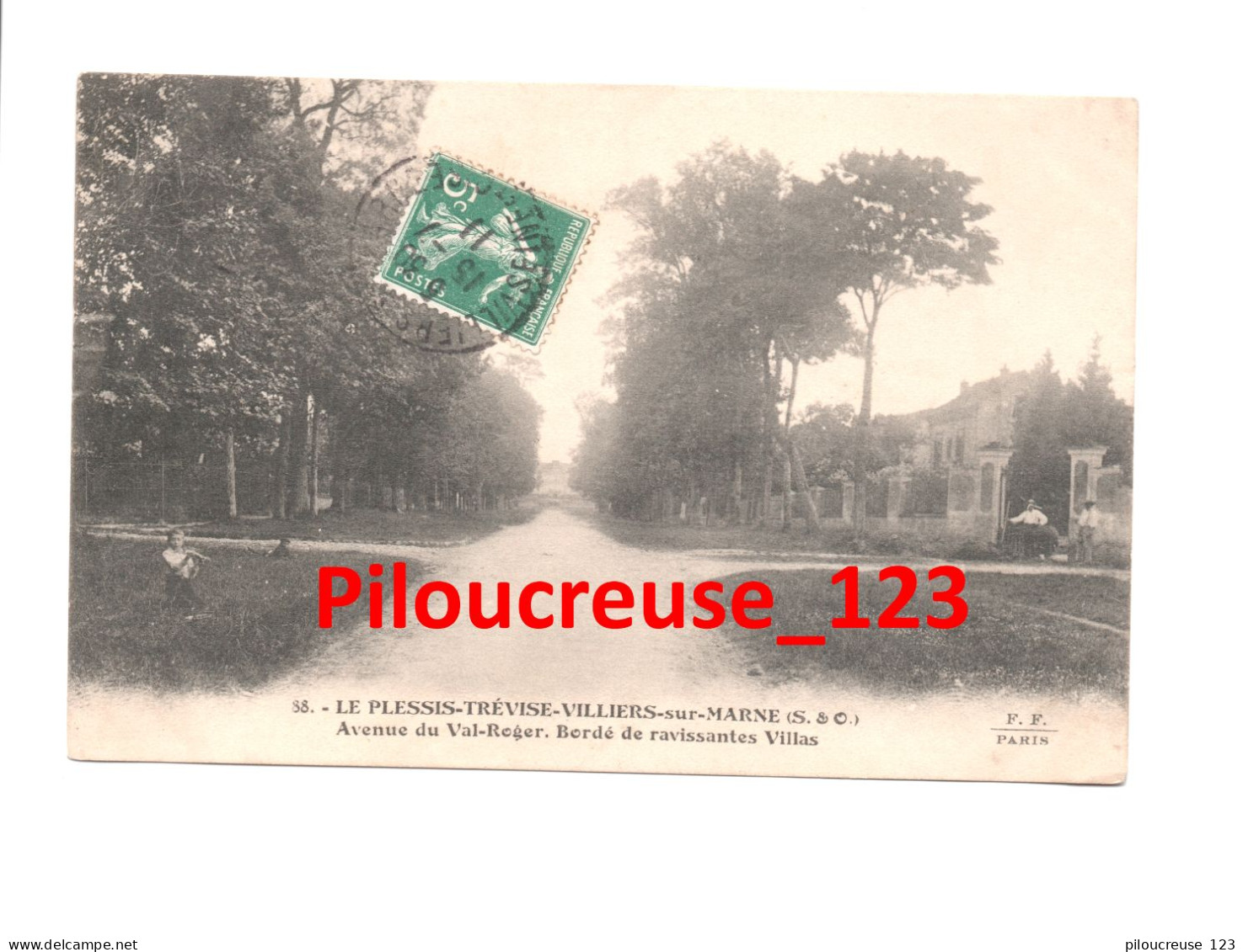 94 - Val De Marne - LE PLESSIS TREVISE - VILLIERS SUR MARNE - " Avenue Du Val Roger- Bordé De Ravissantes Villas " - Le Plessis Trevise