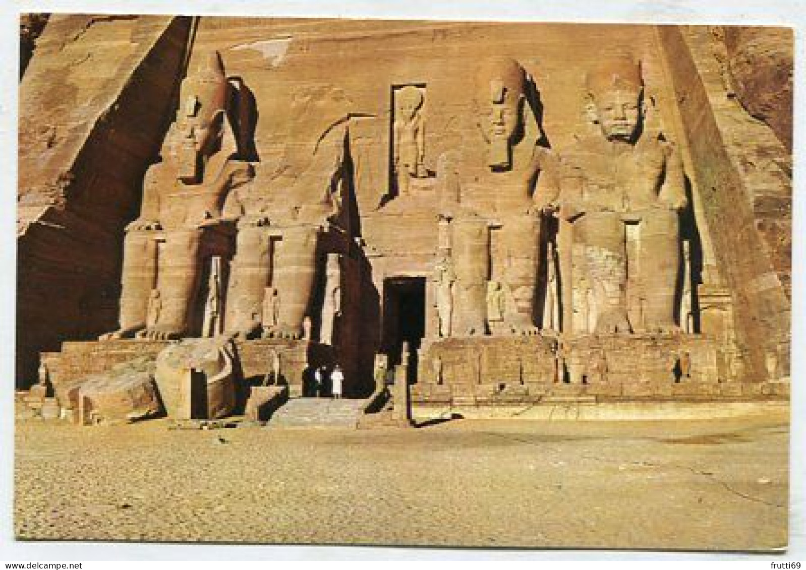 AK 164086 EGYPT - Abu Simbel - The Ramses II Colossi - Abu Simbel