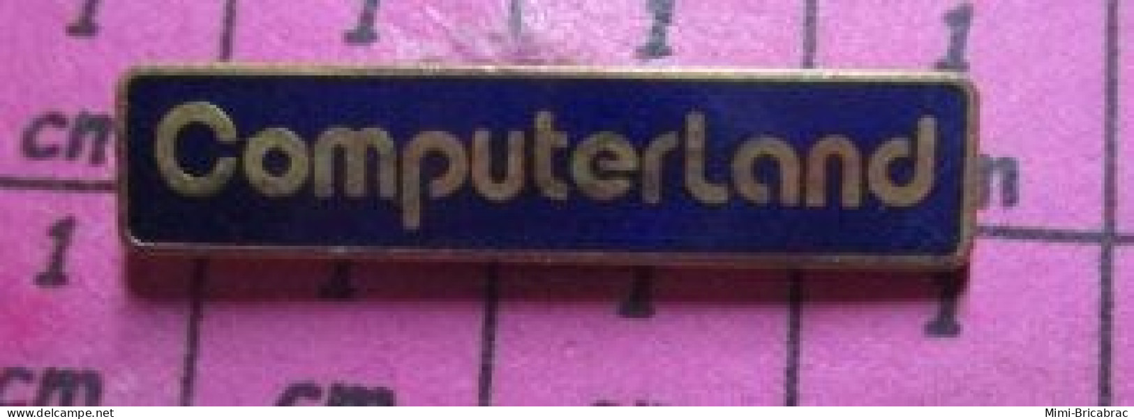 818B Pin's Pins / Beau Et Rare / INFORMATIQUE / MAGASIN COMPUTERLAND - Informatique