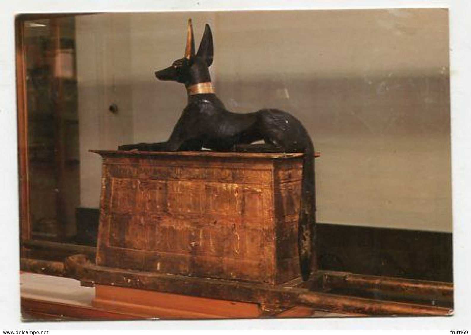 AK 164124 EGYPT - Carrying Chest In Form Of God Anubis On A Shrine - Museums