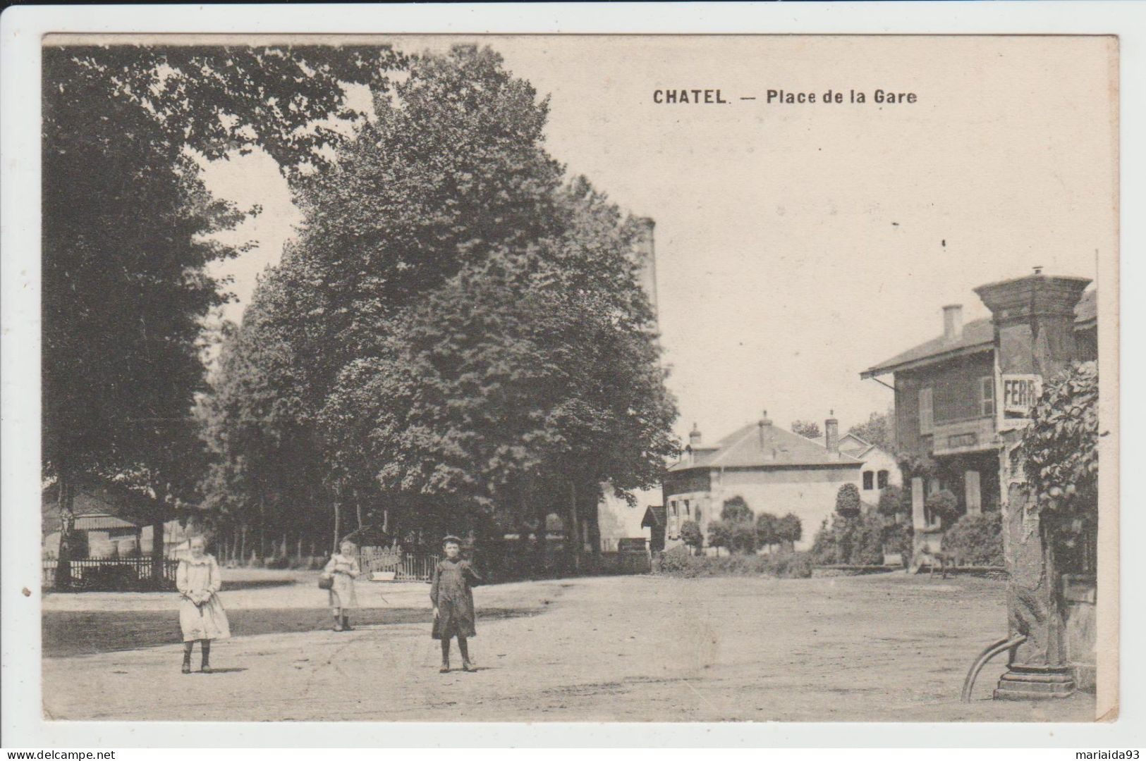 CHATEL - VOSGES - PLACE DE LA GARE - Chatel Sur Moselle