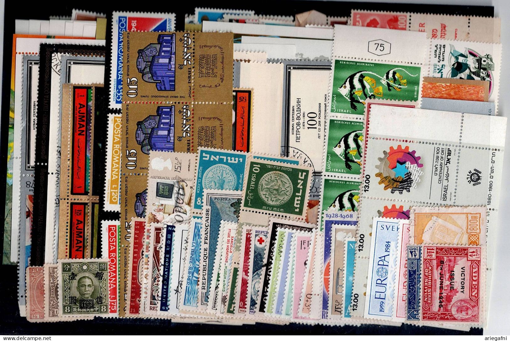 LOT OF 272 STAMP MINT+USED +16 BLOCKS MI-85 EURO VF!! - Collections (sans Albums)