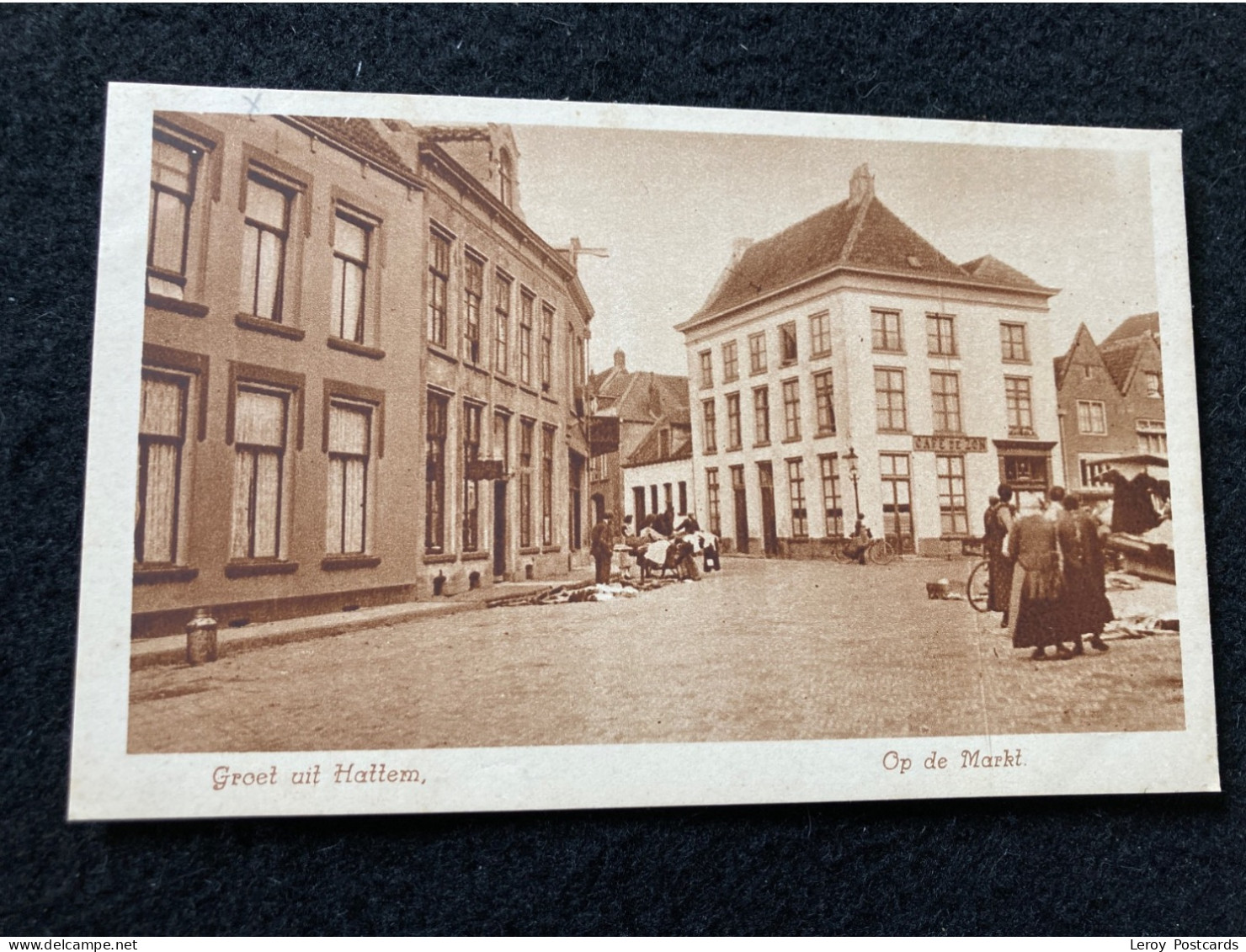 A98 Hattem Op De Markt / Cafe De Zon 1944 - Hattem
