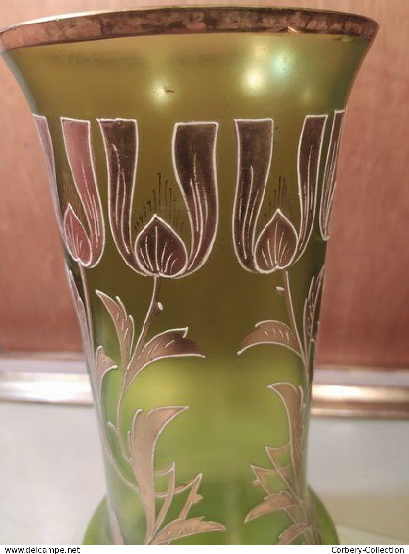 Vase Verre Émaillé Legras Décor De Fleurs & Ruban Doré Non Signé - Verre & Cristal