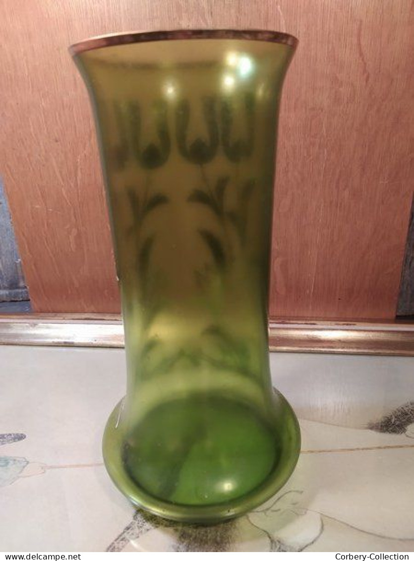 Vase Verre Émaillé Legras Décor de Fleurs & Ruban Doré Non signé