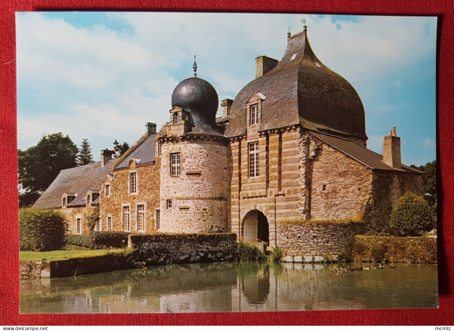 CPM -  Bais  -(Mayenne) - Château De Montesson  -( Château De La Mayenne) - Bais
