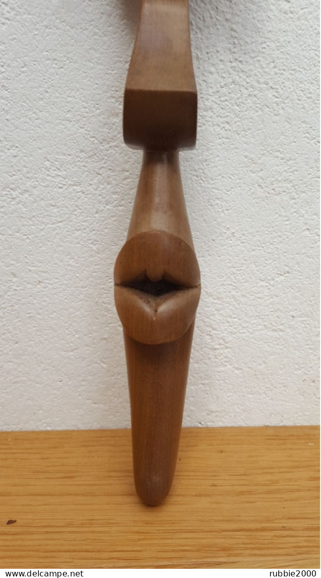 VISAGE DE FEMME SCULPTURE BOIS AFRIQUE SIGNEE MOUNKALA CONGO BRAZZAVILLE - Art Africain