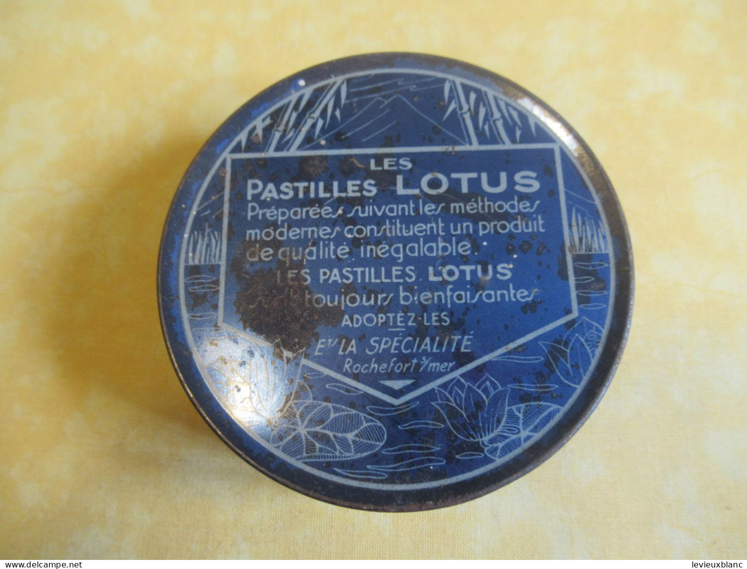 Boite Métallique / Pastilles LOTUS/ Ets " La Spécialité" / Rochefort Sur Mer /Vers 1930-1950     BFPP289 - Dosen