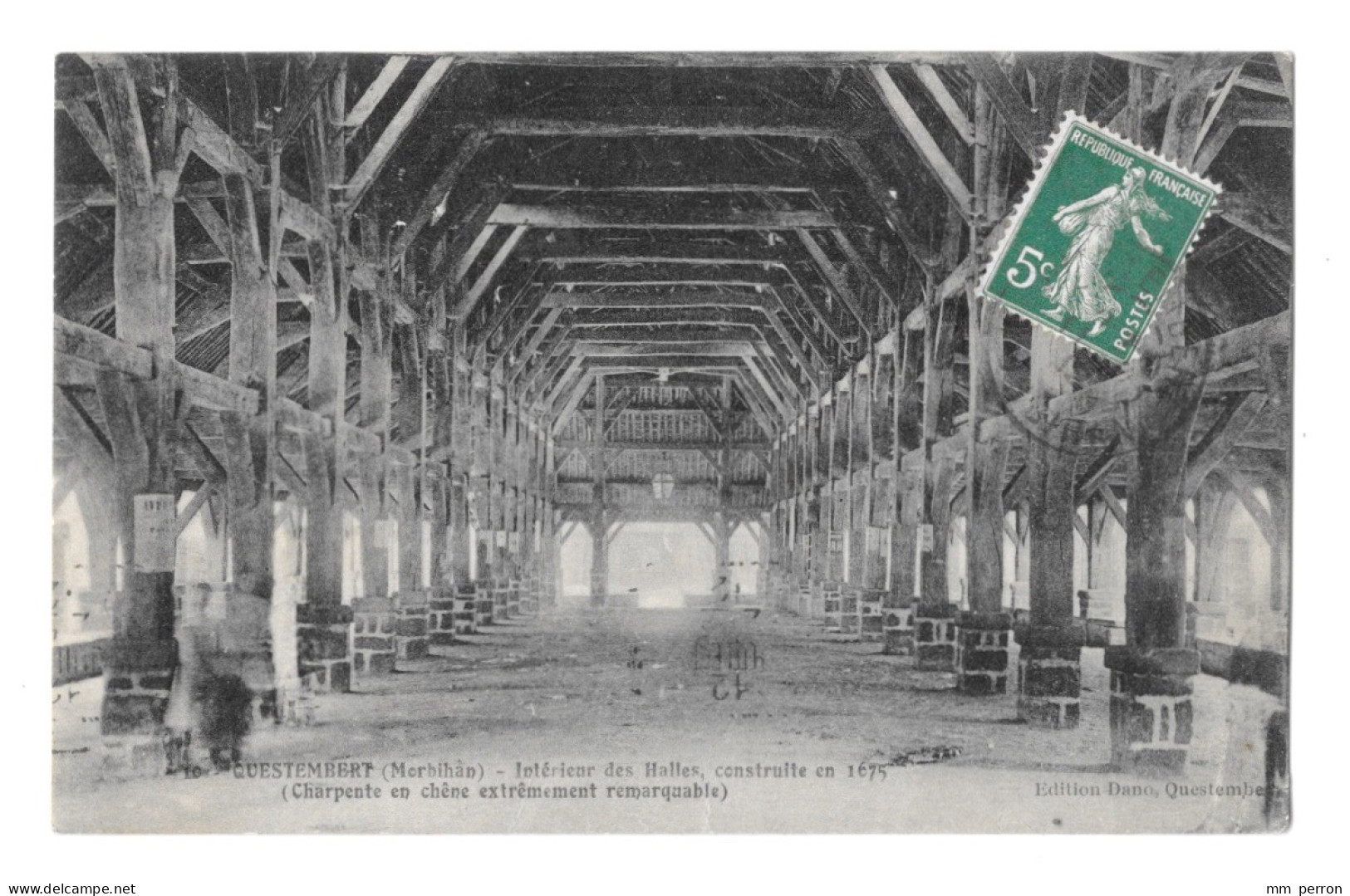 (35496-56) Questembert - Intérieur Des Halles - Questembert