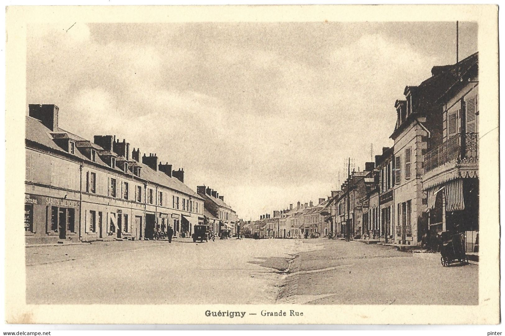 GUERIGNY - Grande Rue - Guerigny
