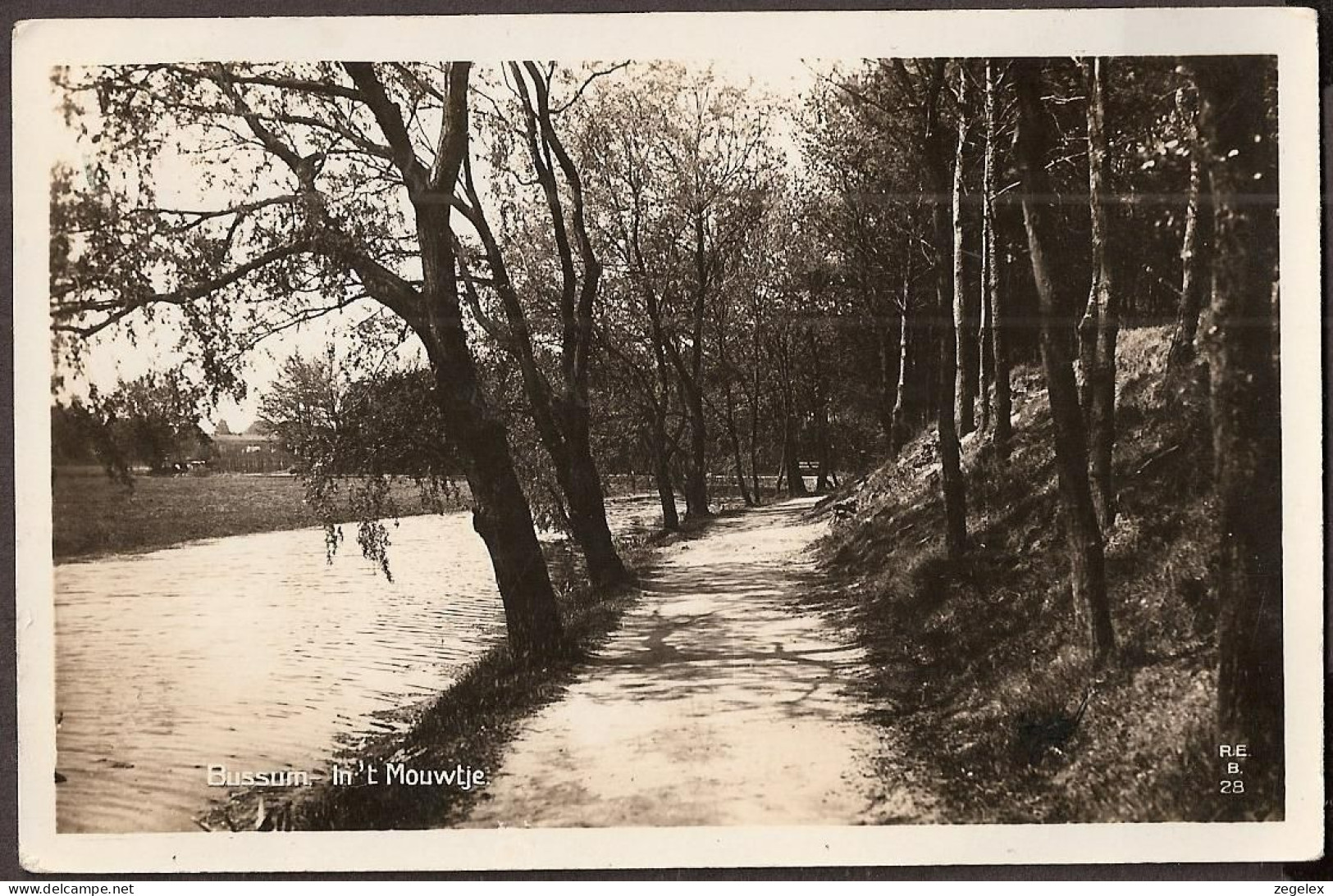 Bussum - In 't Mouwtje - 1929 - Bussum