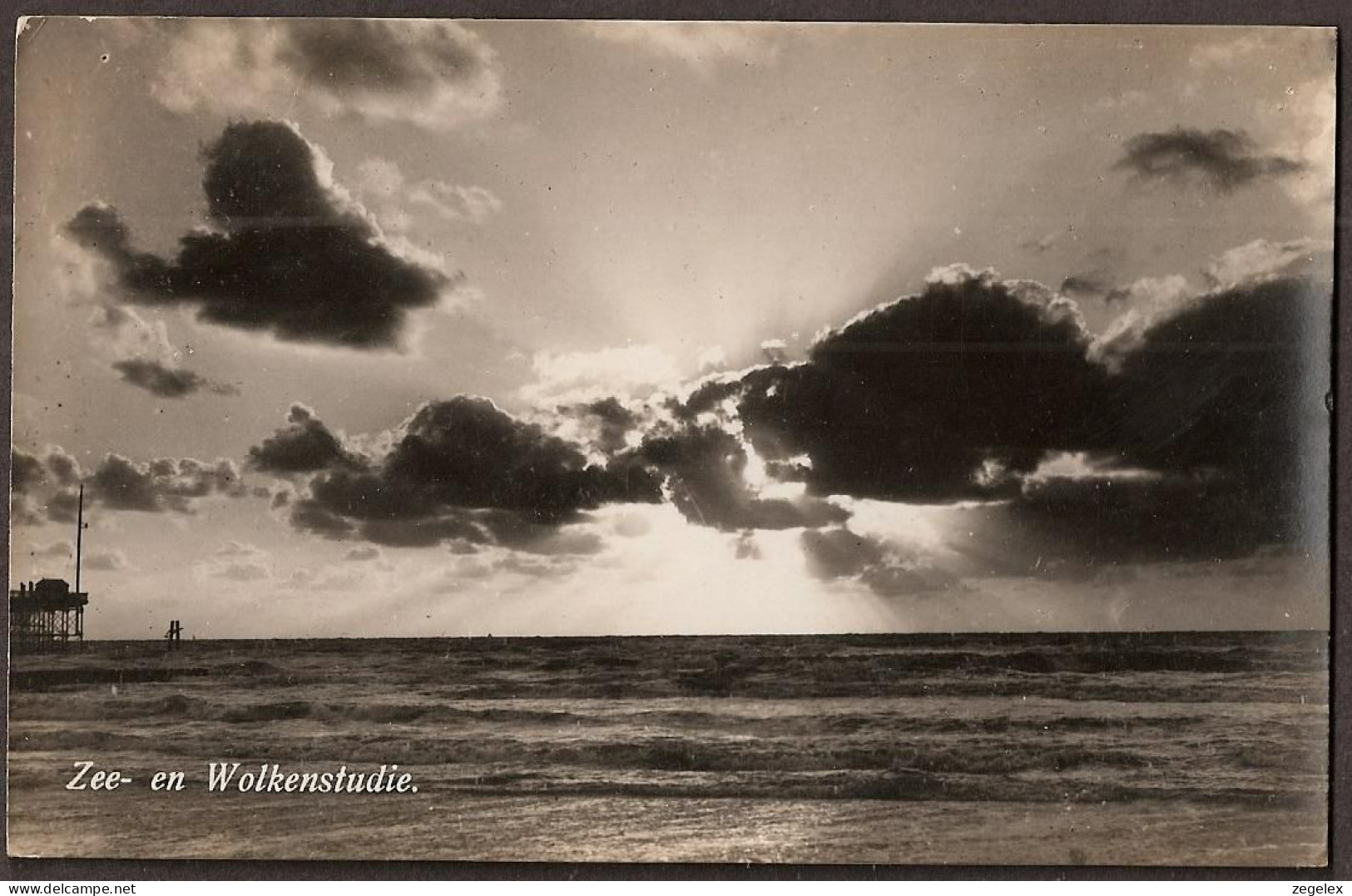 Zandvoort - Zee En Wolkenstudie Met Kuststation - Rond 1944 - Zandvoort