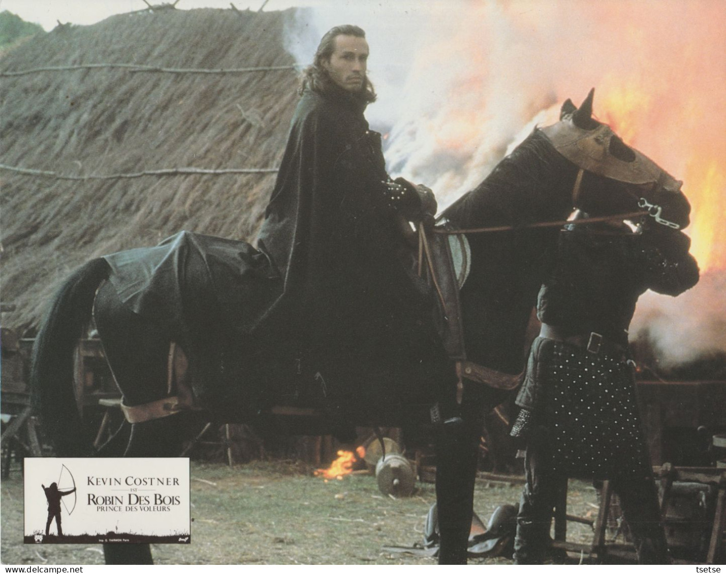 Série de 14 grandes photos ,affichées dans les cinémas du film " Robin des Bois " avec Kevin Costner - 1991