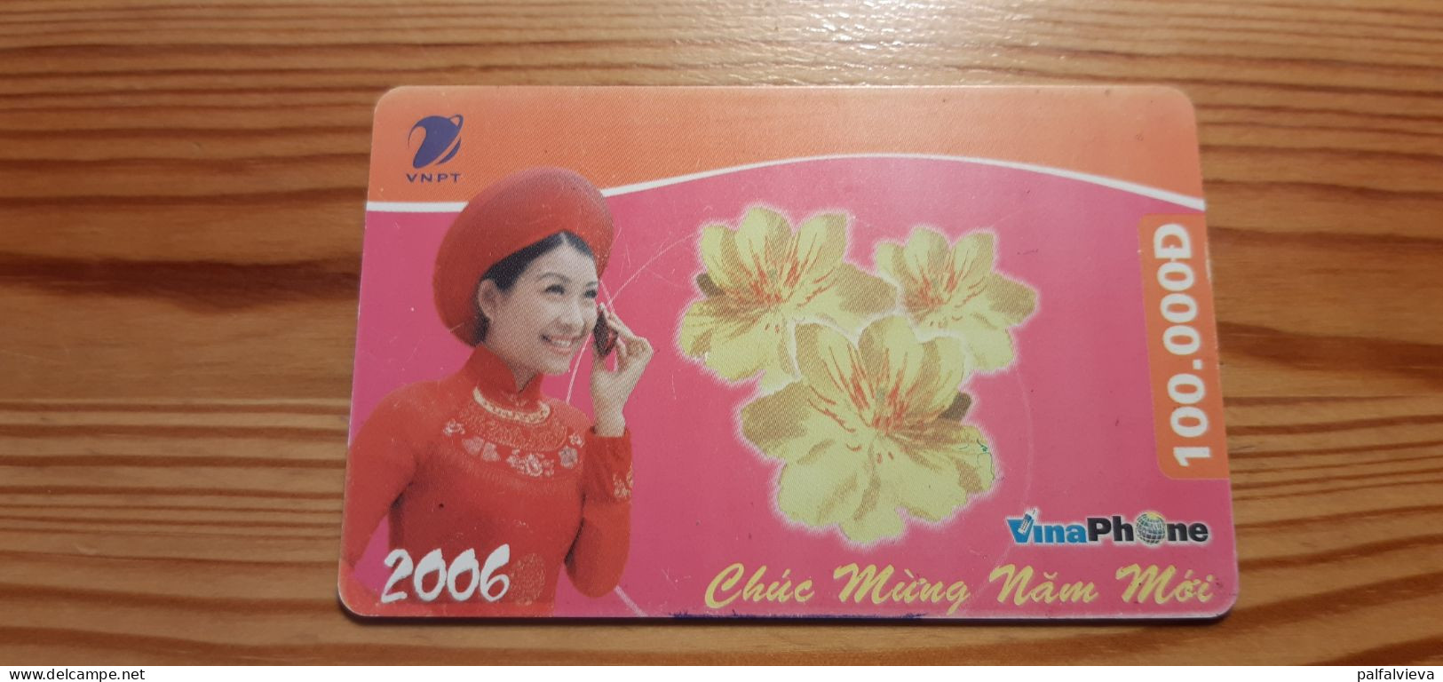 Prepaid Phonecard Vietnam, Vinaphone - Woman - Vietnam