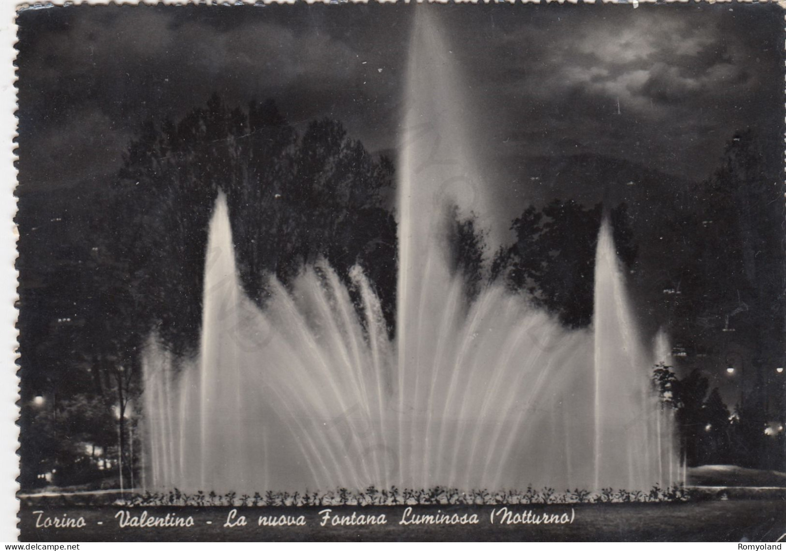 CARTOLINA  TORINO,PIEMONTE-DI NOTTE-VALENTINO-LA NUOVA FONTANA LUMINOSA (NOTTURNO)-STORIA,BELLA ITALIA,VIAGGIATA 1955 - Castello Del Valentino