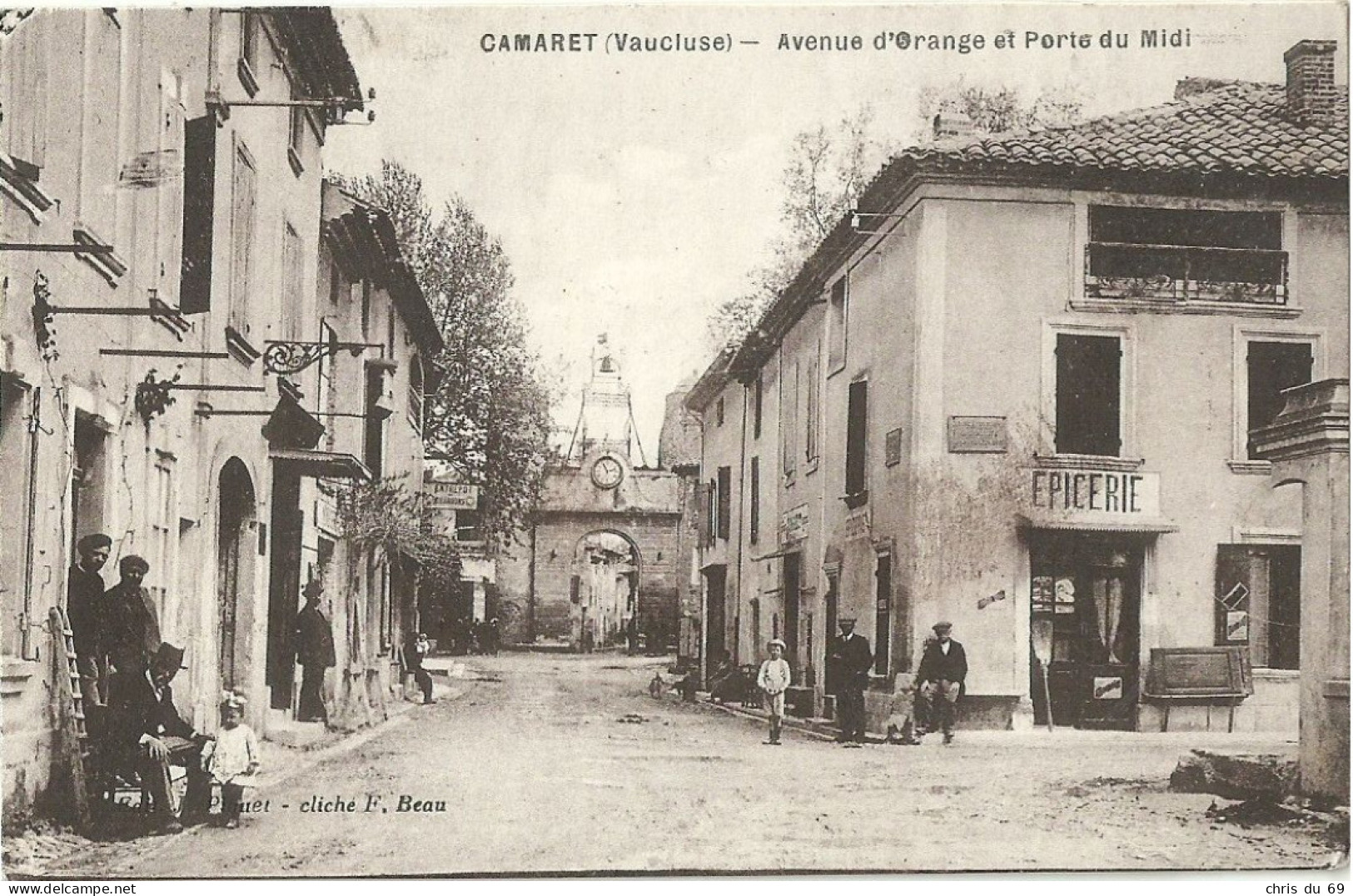 Camaret Avenue D Orange Et Porte Du Midi Epicerie - Camaret Sur Aigues