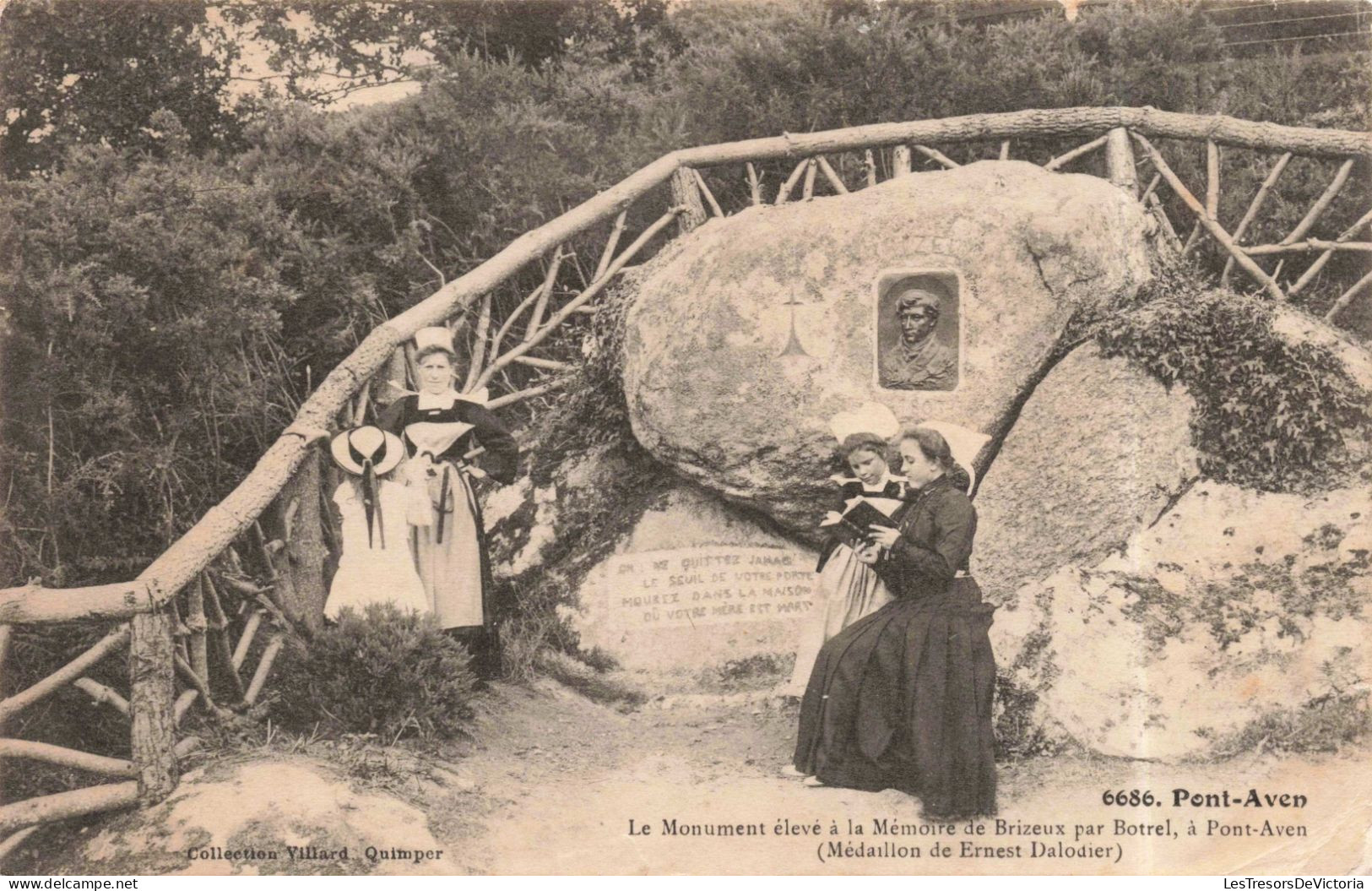 FRANCE - Pont-Aven - Monument à La Mémoire De Brizeux Par Botrel - Carte Postale AncienneL - Pont Aven