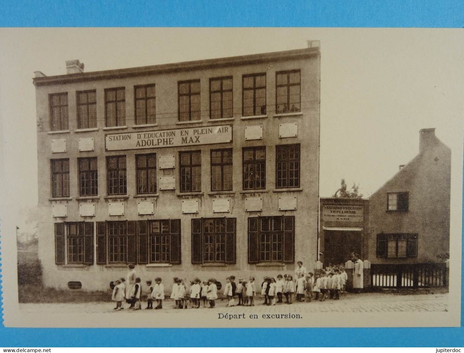 Station D'Education En Plein Air "Adolphe Max" Vlesenbeke Bruxelles Départ En Excursion - Sint-Pieters-Leeuw