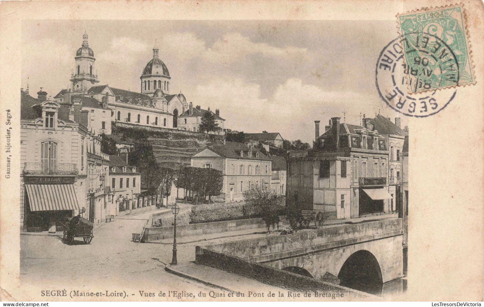 FRANCE - Segré - Vue De L'Eglise Du Quai Et Du Pont De La Rue De Bretagne - Carte Postale Ancienne - Segre