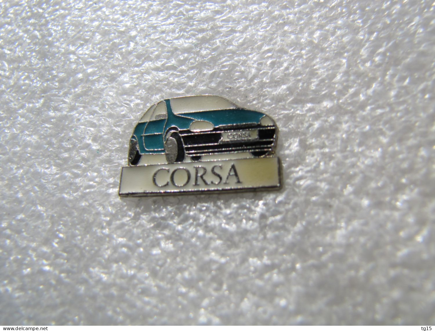 PIN'S     OPEL  CORSA - Opel