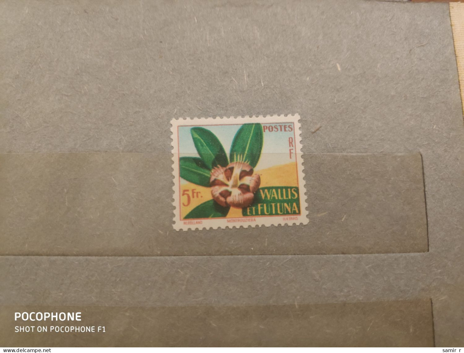 Wallis	Flowers (F36) - Unused Stamps