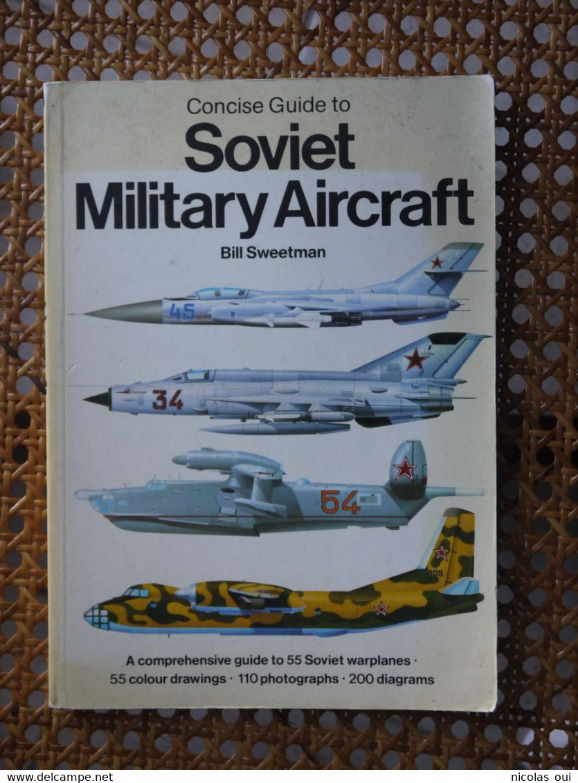 SOVIET MILITARY AIRCRAFT BILL SWEETMAN - Altri & Non Classificati