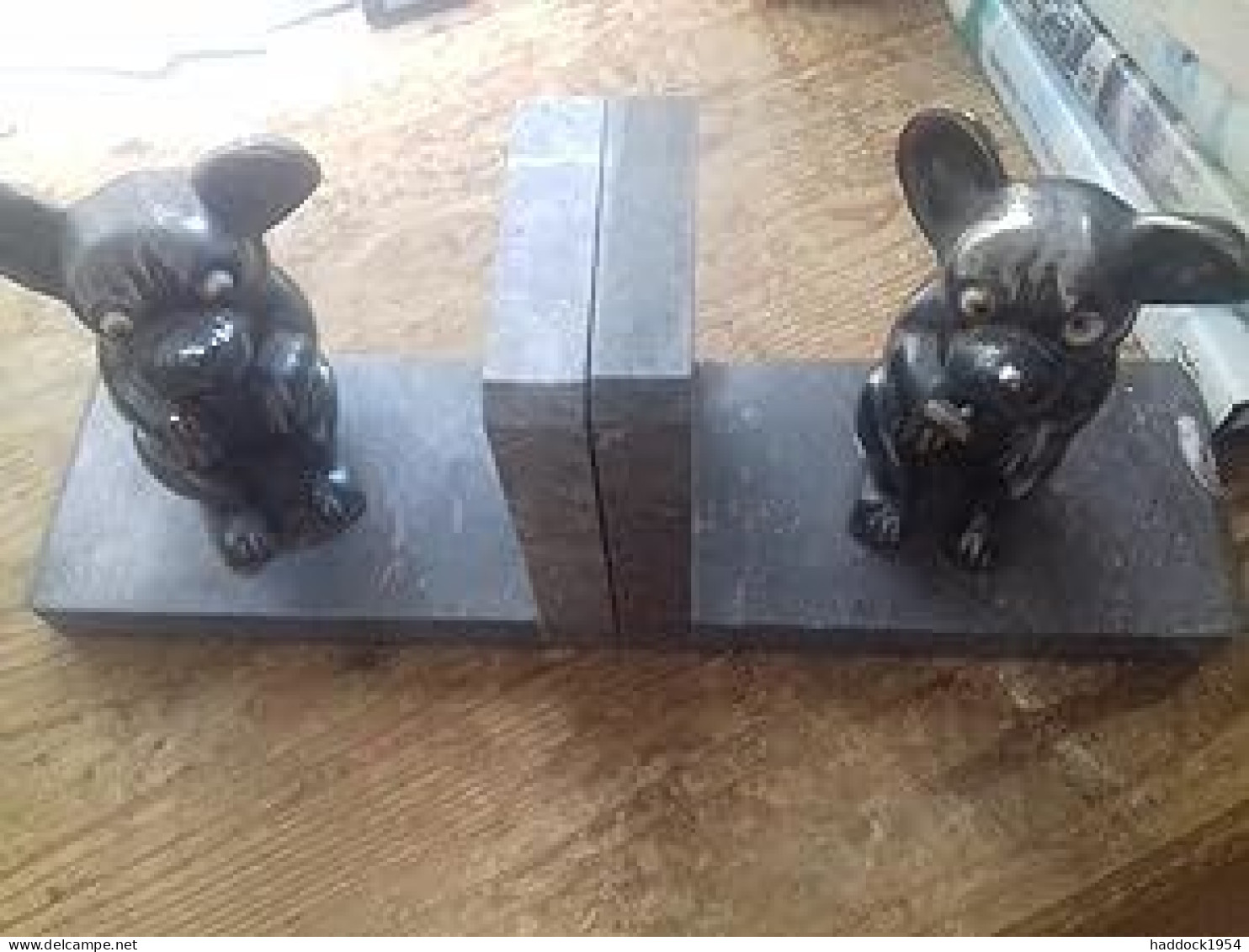 Presse Livres Le Chien Et Sa Pipe  BENJAMIN RABIER 1925 - Statues - Metal