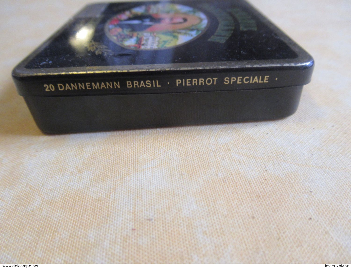 Boite Métallique /cigarillos/BRASIL DANNEM/ANN/ Pierrot Spéciale/ Sao Félix BAHIA/ Vers 1960-1980             BFPP292 - Dozen