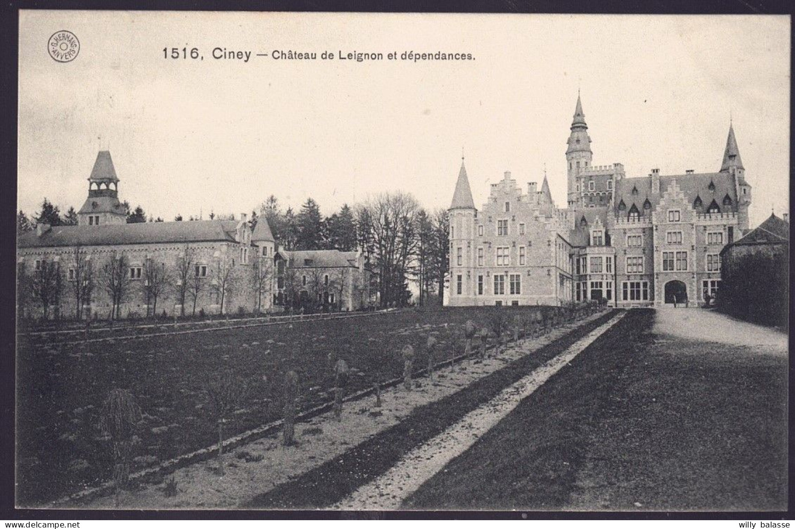 +++CPA - CINEY - Château De LEIGNON Et Dépendances  // - Ciney