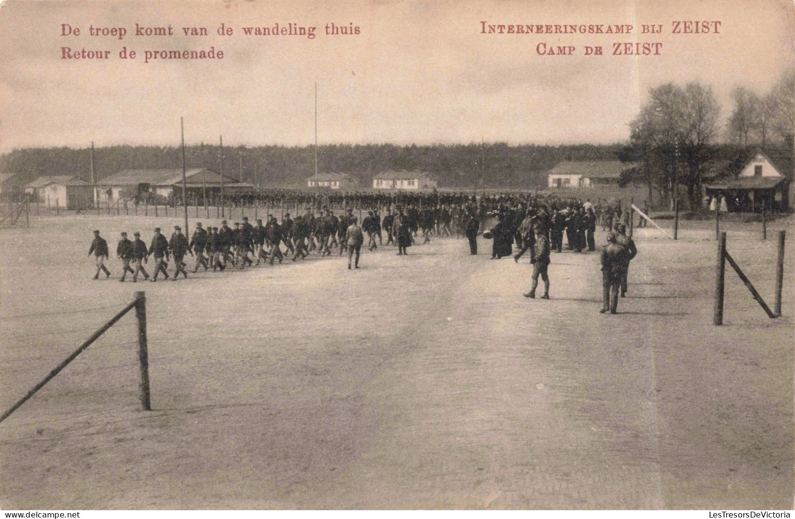 MILITARIA - Régiments - Camp De Zeist  - Retour De Promenade - Carte Postale Ancienne - Regimente