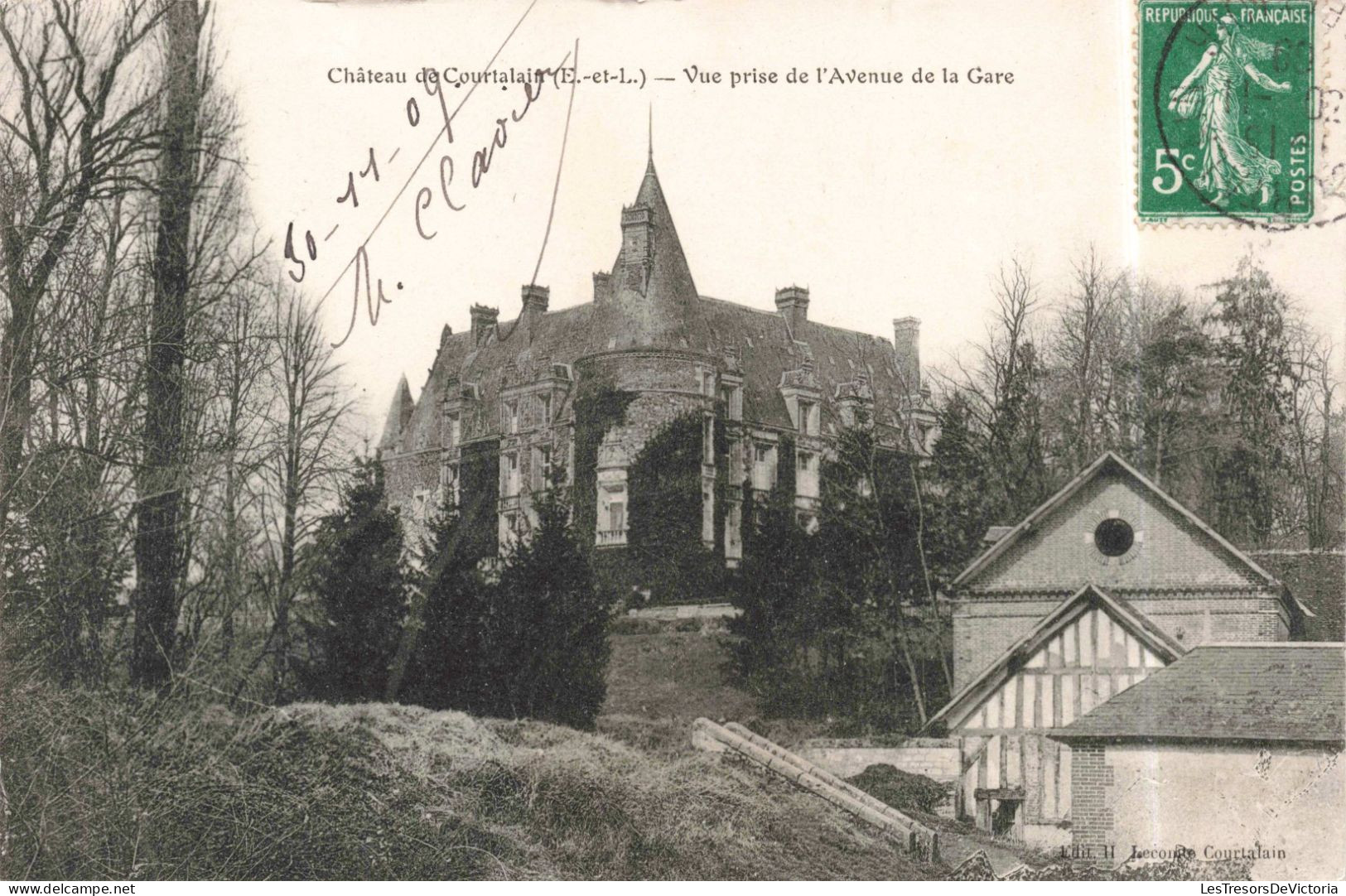 FRANCE - Courtalain - Château De Courtalain - Vue Prise De L'avenue De La Gare - Carte Postale Ancienne - Courtalain