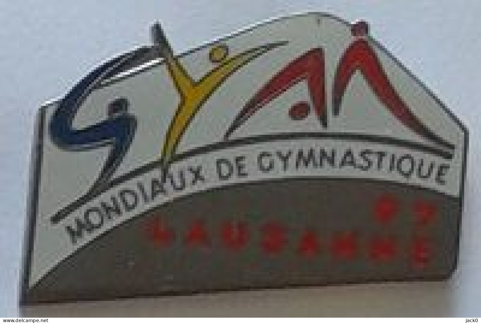 Pin's  SUISSE, Ville, Sport  Gymnastique, GYM  MONDIAUX  DE  GYMNASTIQUE  à  LAUSANNE  97 - Gymnastik