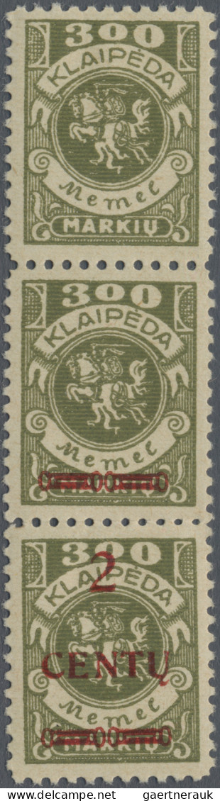 Memel: 1923, 2 C. A. 300 M., Senkr. Dreierstreifen Mit Der Aufdruckbesonderheit - Memel (Klaipeda) 1923