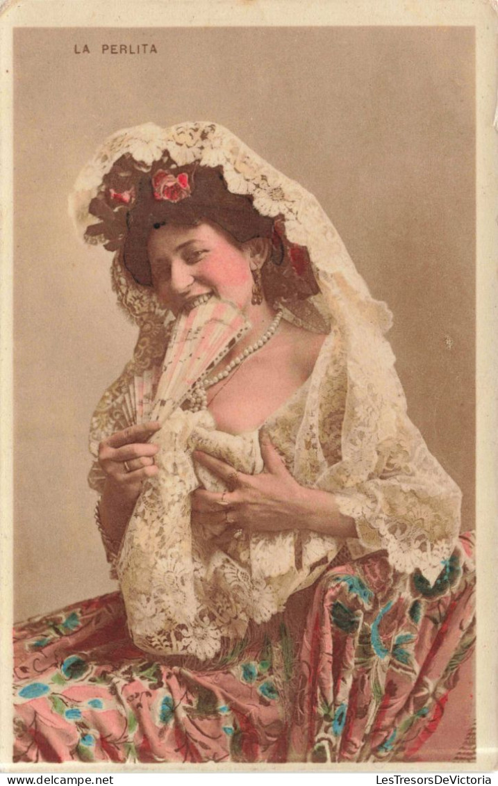 PHOTOGRAPHIE - Femme - Portrait - La Perlita  - Colorisé - Carte Postale Ancienne - Photographs