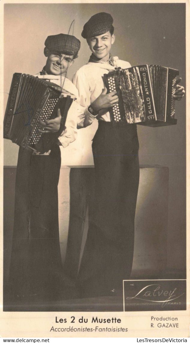 PHOTOGRAPHIE- Les Deux Du Musette - Accordéonistes-Fantaisistes - Carte Postale Ancienne - Photographie