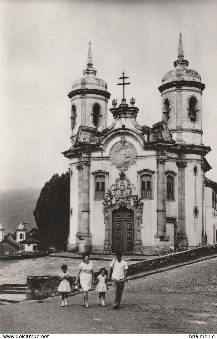 OURO PRETO  Vieille église Portugaise - Vitória