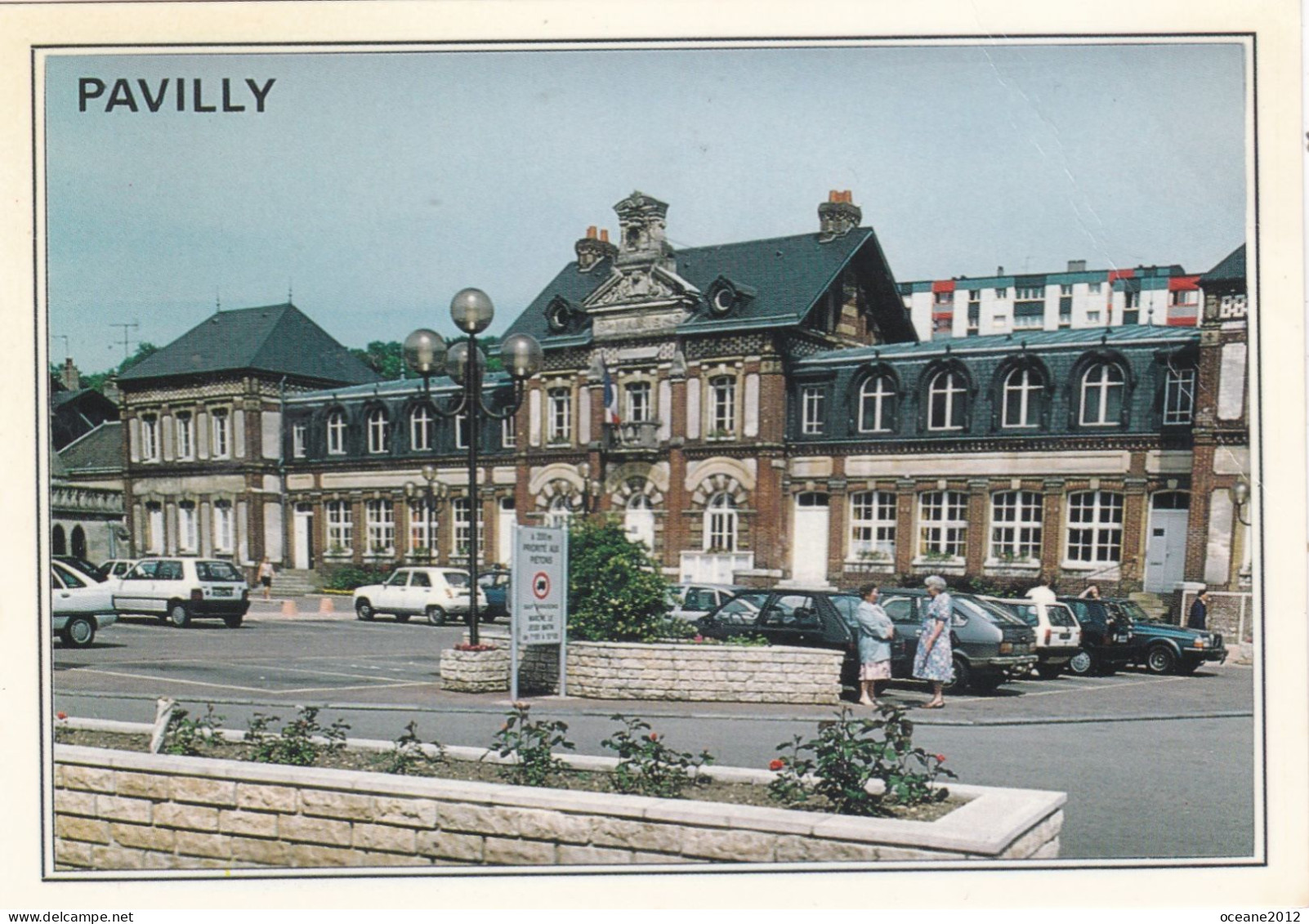 [76] Seine Maritime . Pavilly. L'hotel De Ville Et La Place - Pavilly