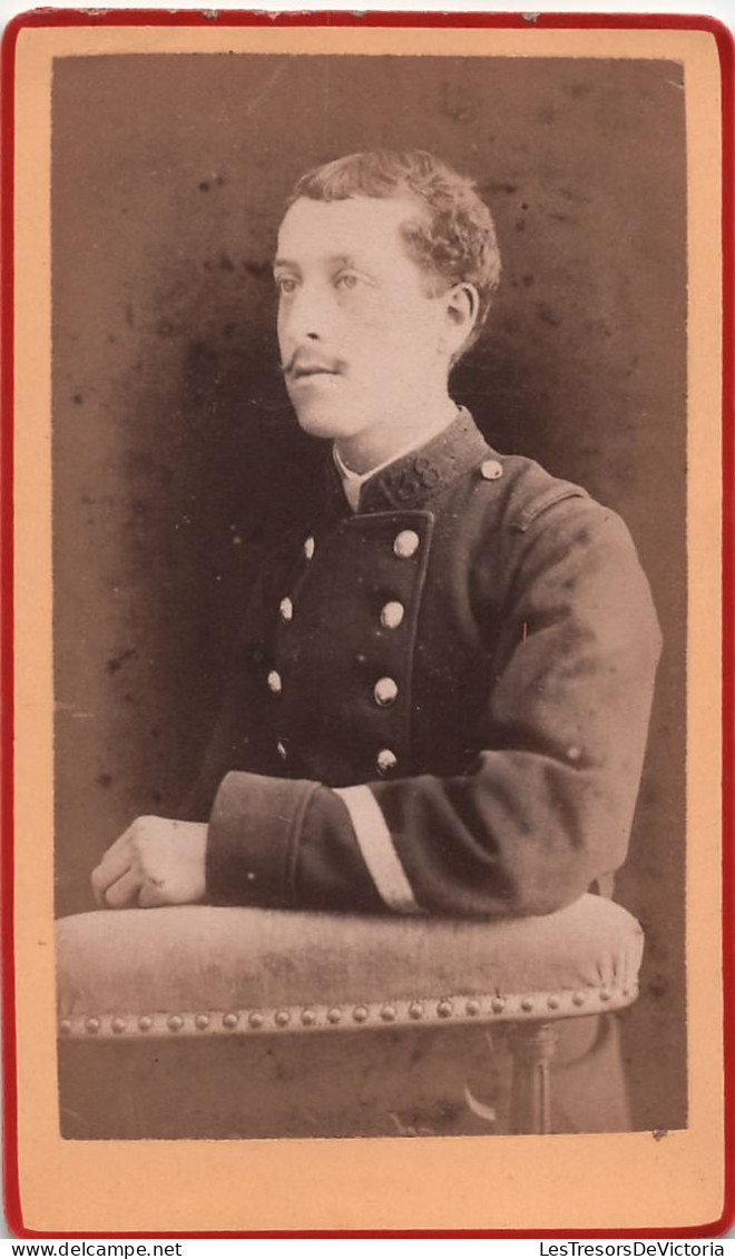 PHOTOGRAPHIE - Petite Photo 6.5x105.5 Cm - Portrait D'un Militaire - Sergent Georges Trimoulet 1880 - Ometz - Geïdentificeerde Personen