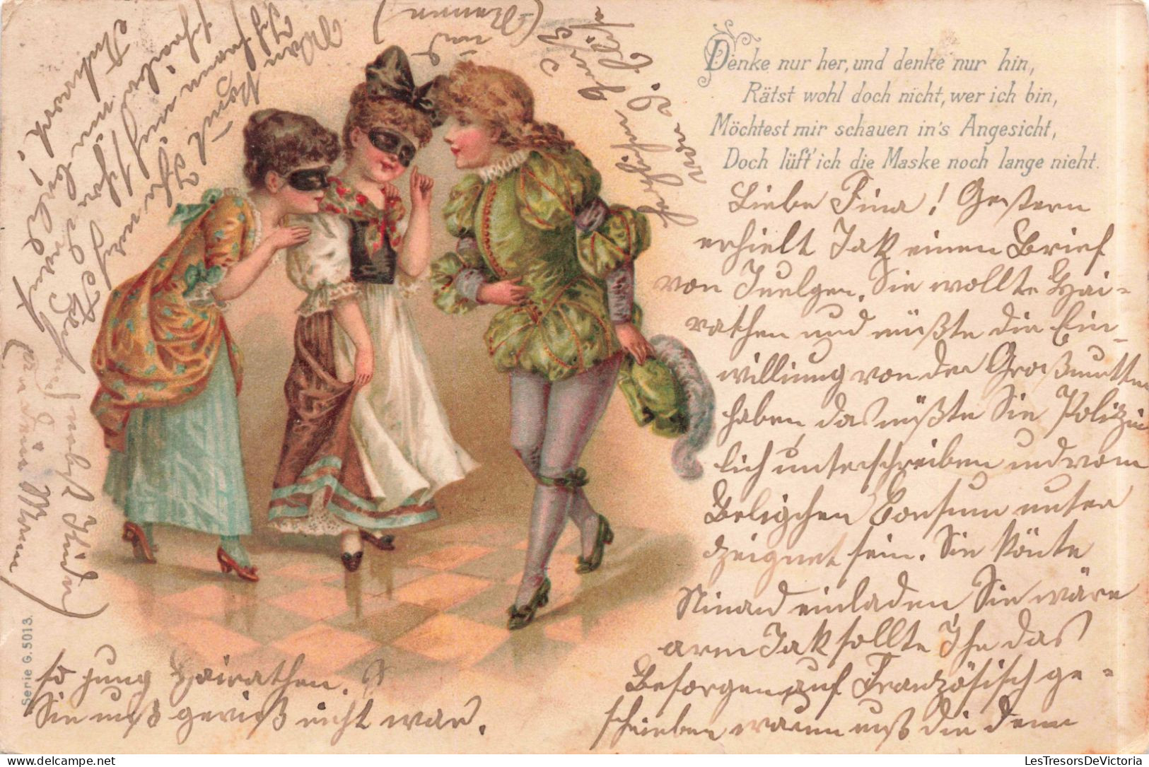 ENFANTS - Des Enfants Dans Un Salle De Bal Déguisés - Carte Postale Ancienne - Gruppen Von Kindern Und Familien