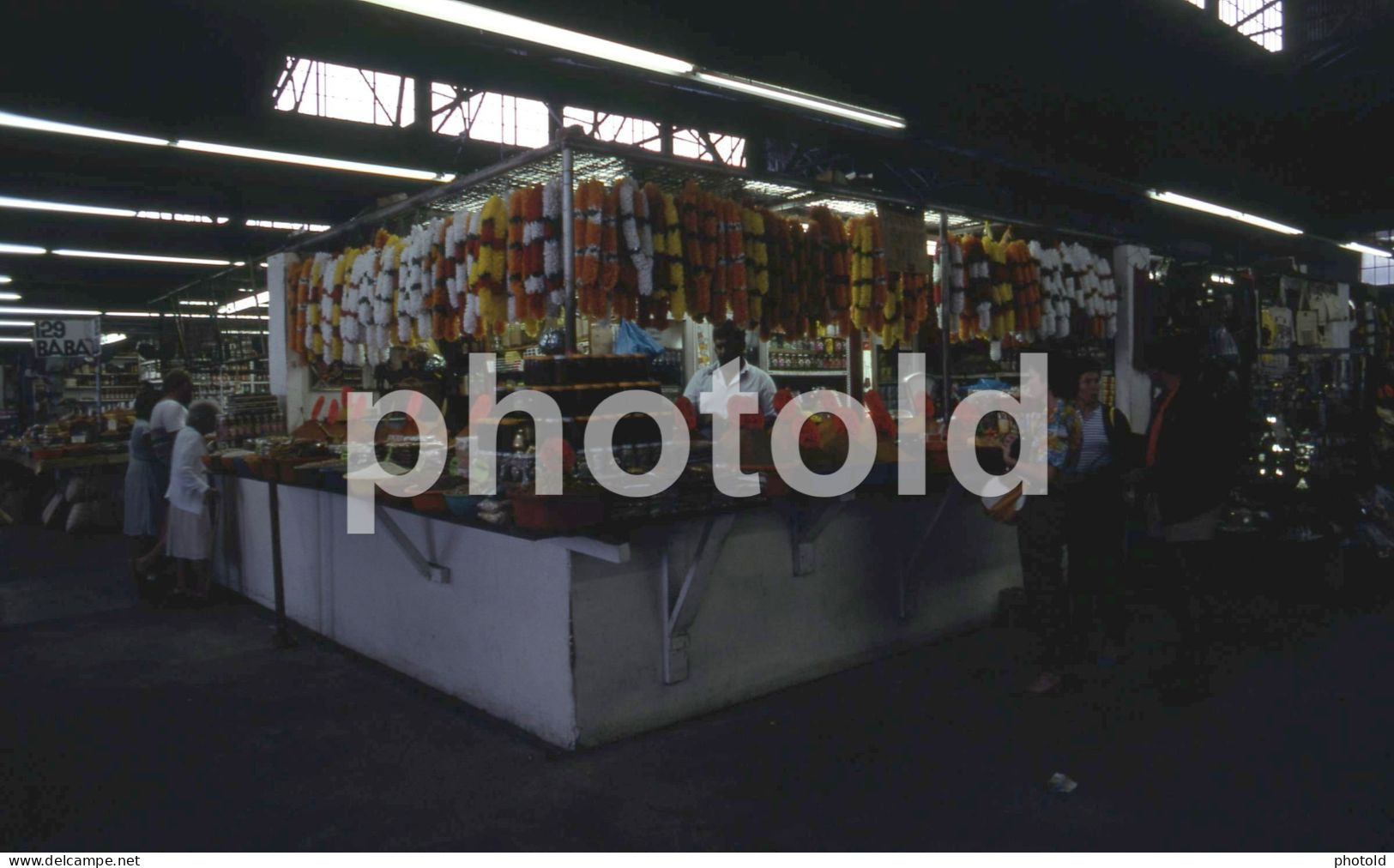 2 SLIDES SET 70s INDIAN MARKET DURBAN MARCHÉ SOUTH AFRICA AFRIQUE 35mm DIAPOSITIVE SLIDE NO PHOTO FOTO NB2728 - Diapositives