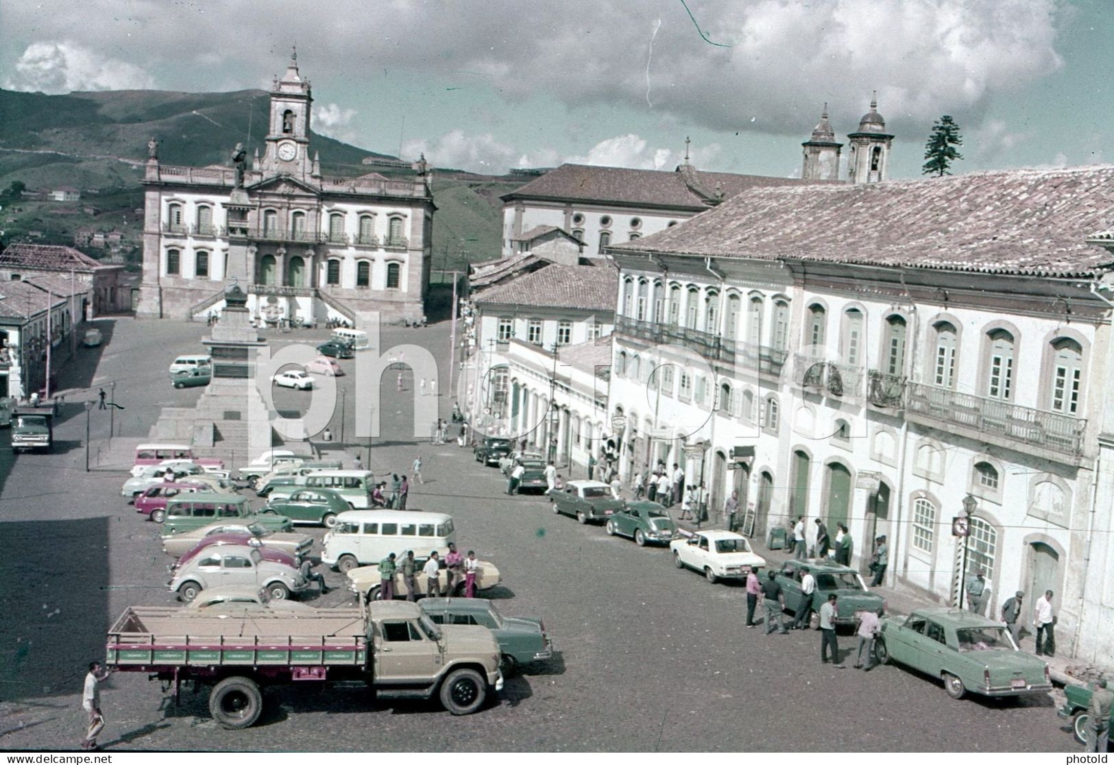 70s VW VOLKSWAGEN KAFER BEETLE KOMBI PRAÇA OURO PRETO BRAZIL BRASIL 35mm DIAPOSITIVE SLIDE NO PHOTO FOTO NB2729 - Diapositives