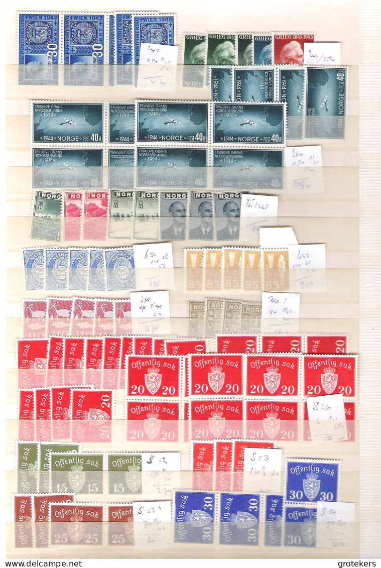 NORGE Stock Different Values High Catalogue Value (± € 1.200) All MNH - Colecciones